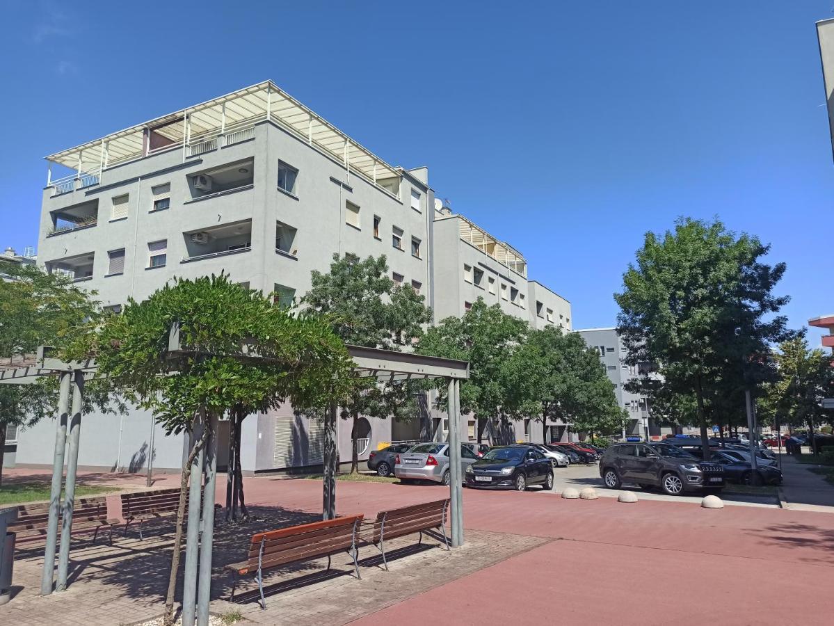 Zagreb Lake Star & Included Garage Parking Place Εξωτερικό φωτογραφία